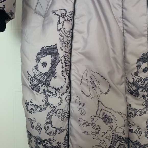 NWOT Beautiful winter puffer coat with gradient design - Picture 4 of 10